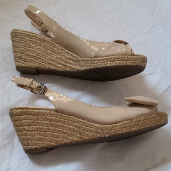 Franco Sarto Nude Wedges - Picture 4 of 6